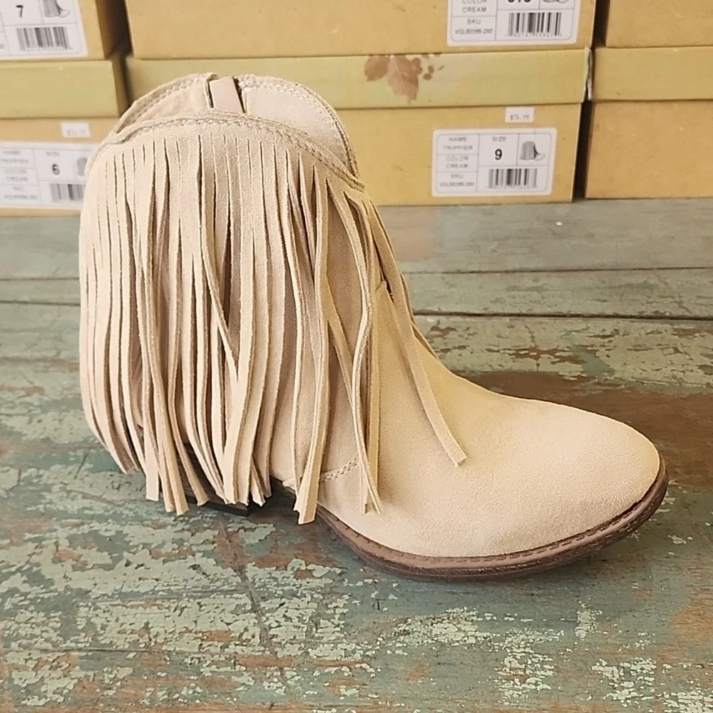New Very G CreamTrippier Fringe Bootie